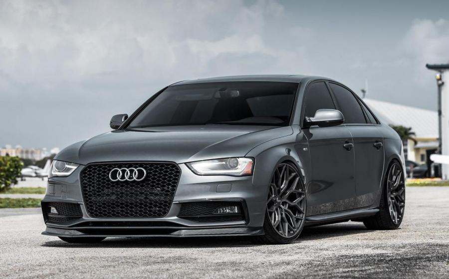 Audi S4 Sedan on Vossen Wheels (HF-2) '2018